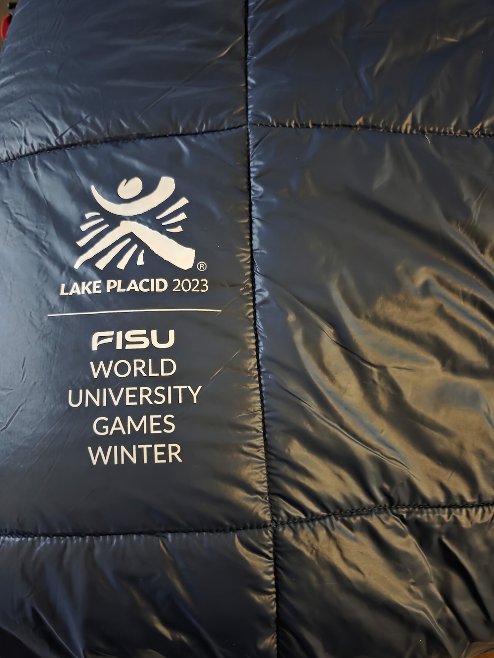 Limited Edition Lake Placid 2023 Twin Comforter - Picture 4 of 4